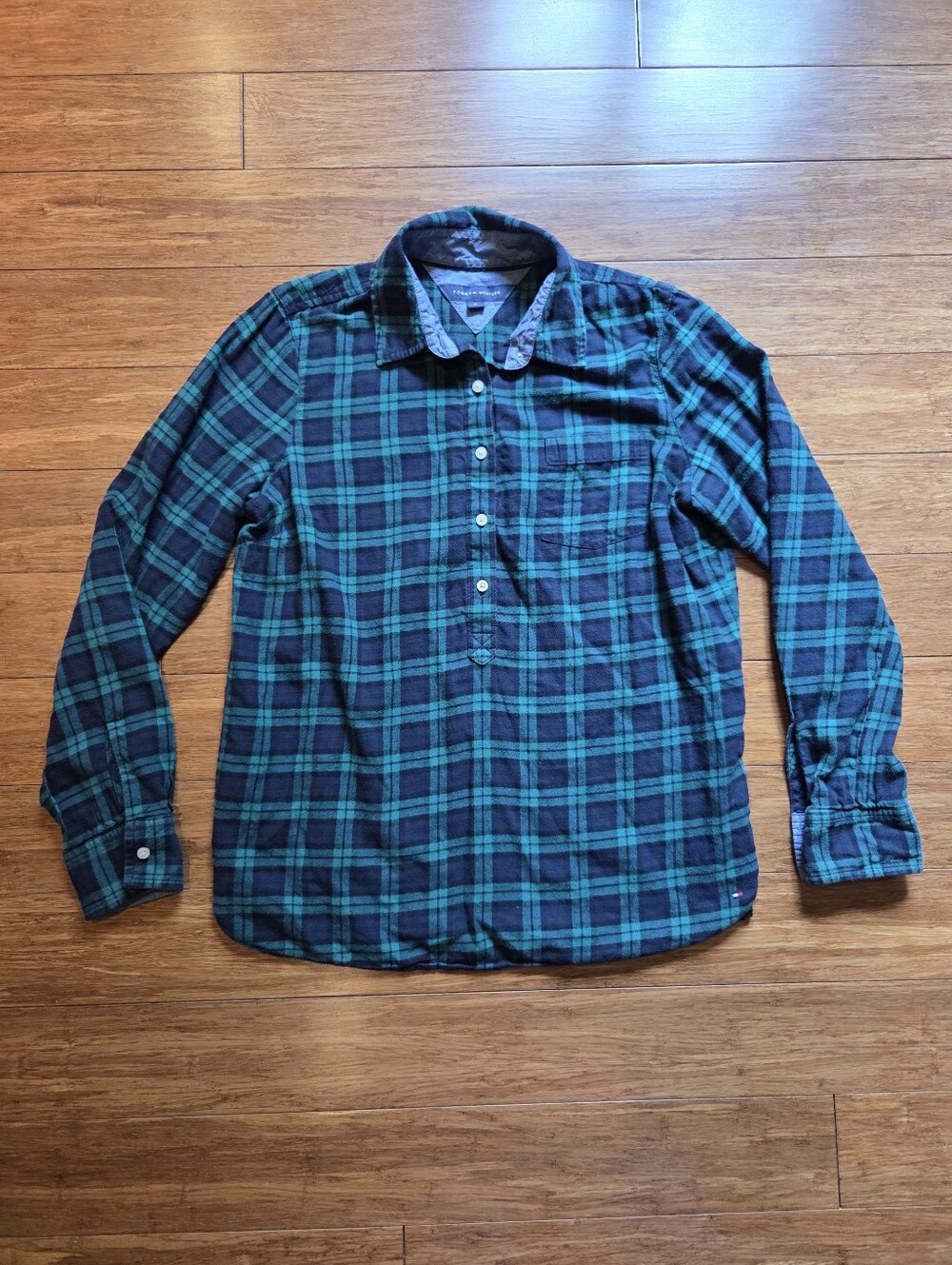 Tommy Hilfiger Blackwatch Plaid Flannel Shirt Green Black Button Front M